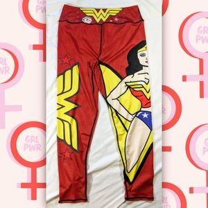 NWT Wonder Woman leggings